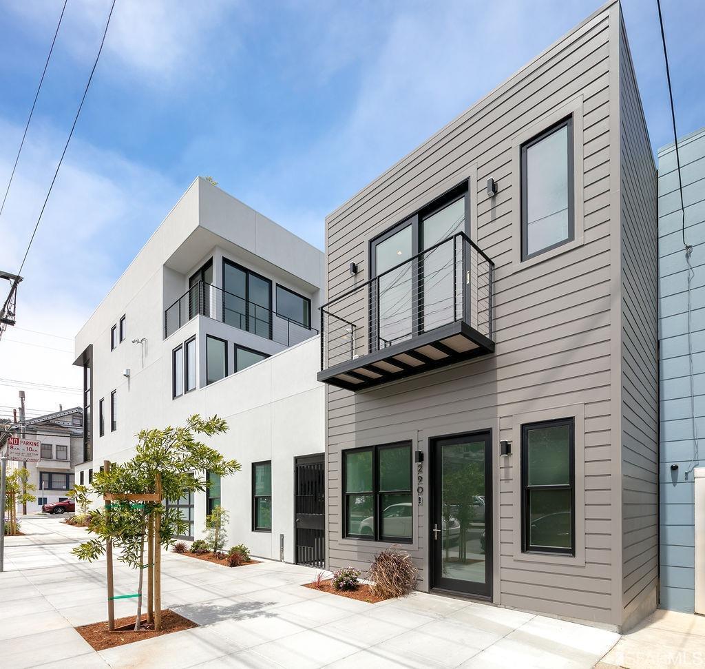 New homes project Noe Valley compound