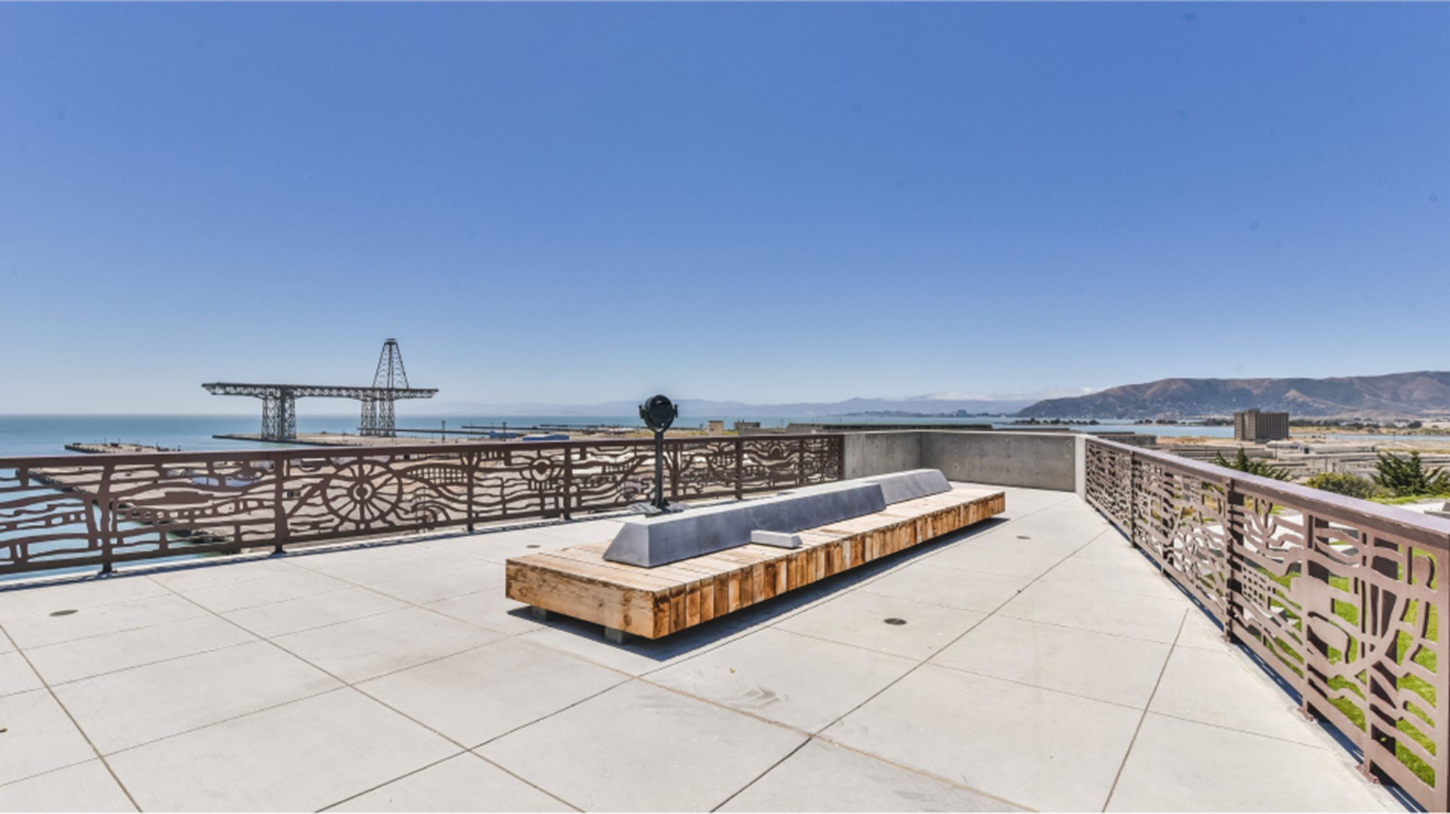 New homes project The San Francisco Shipyard