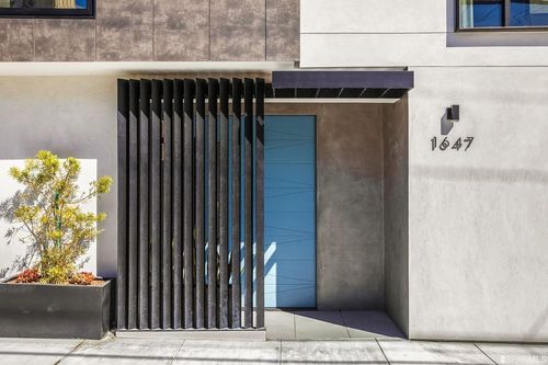 New homes project Noe Valley compound